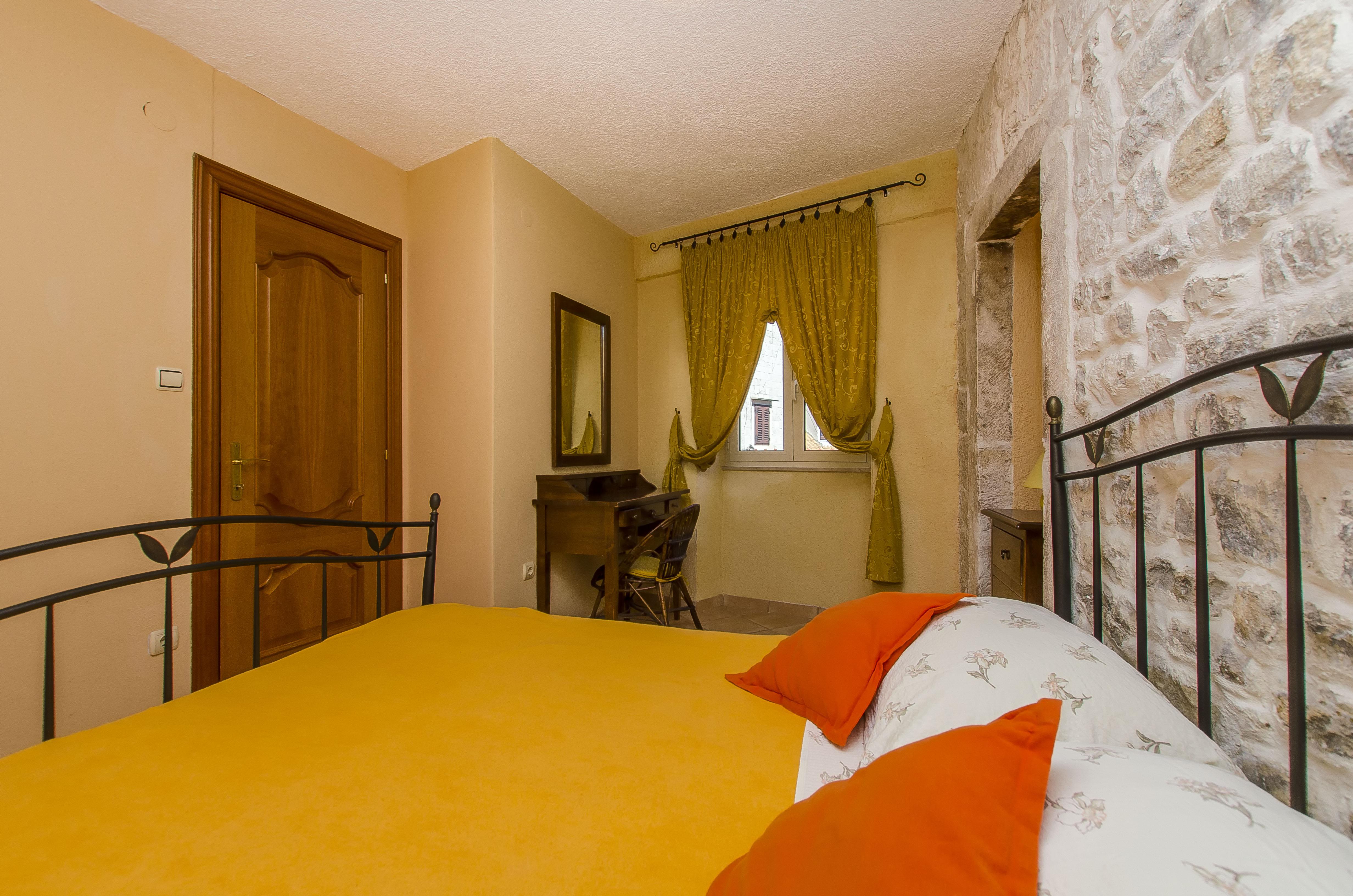 Palace Derossi Trogir Ngoại thất bức ảnh