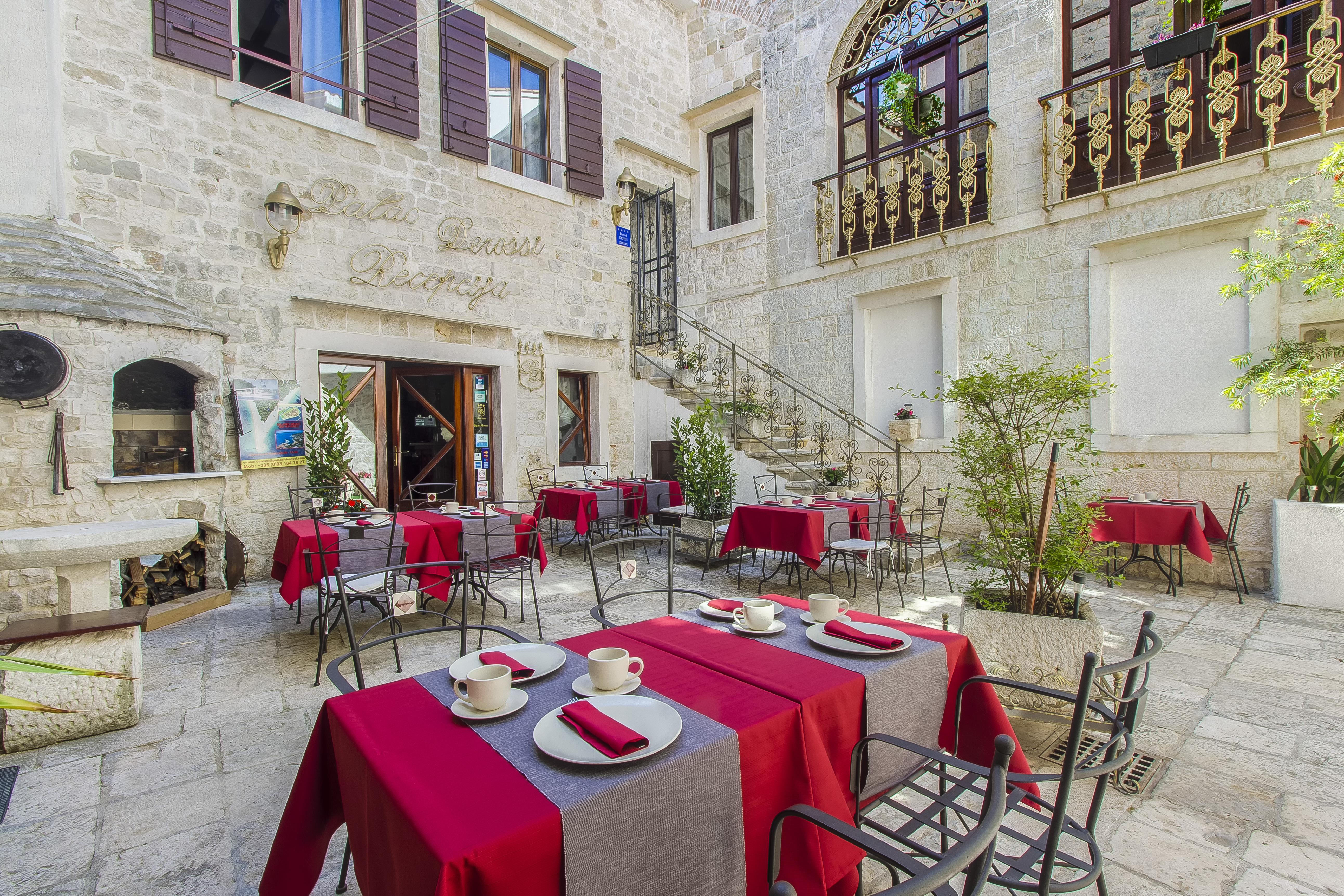Palace Derossi Trogir Ngoại thất bức ảnh